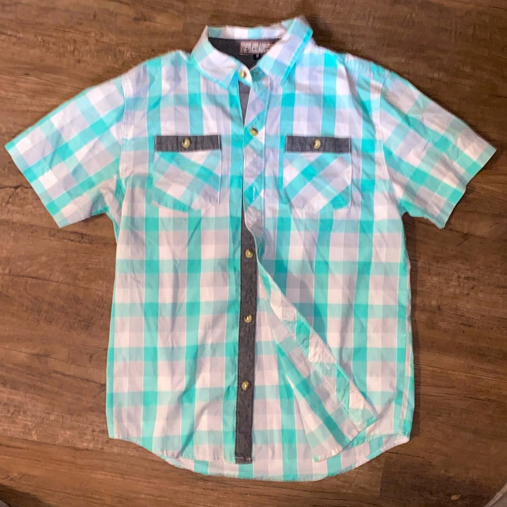3/$20 FADED GEAR Button Down Shirt sz 12 boys